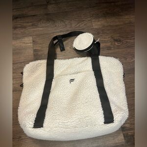 Fabletics sherpa bag